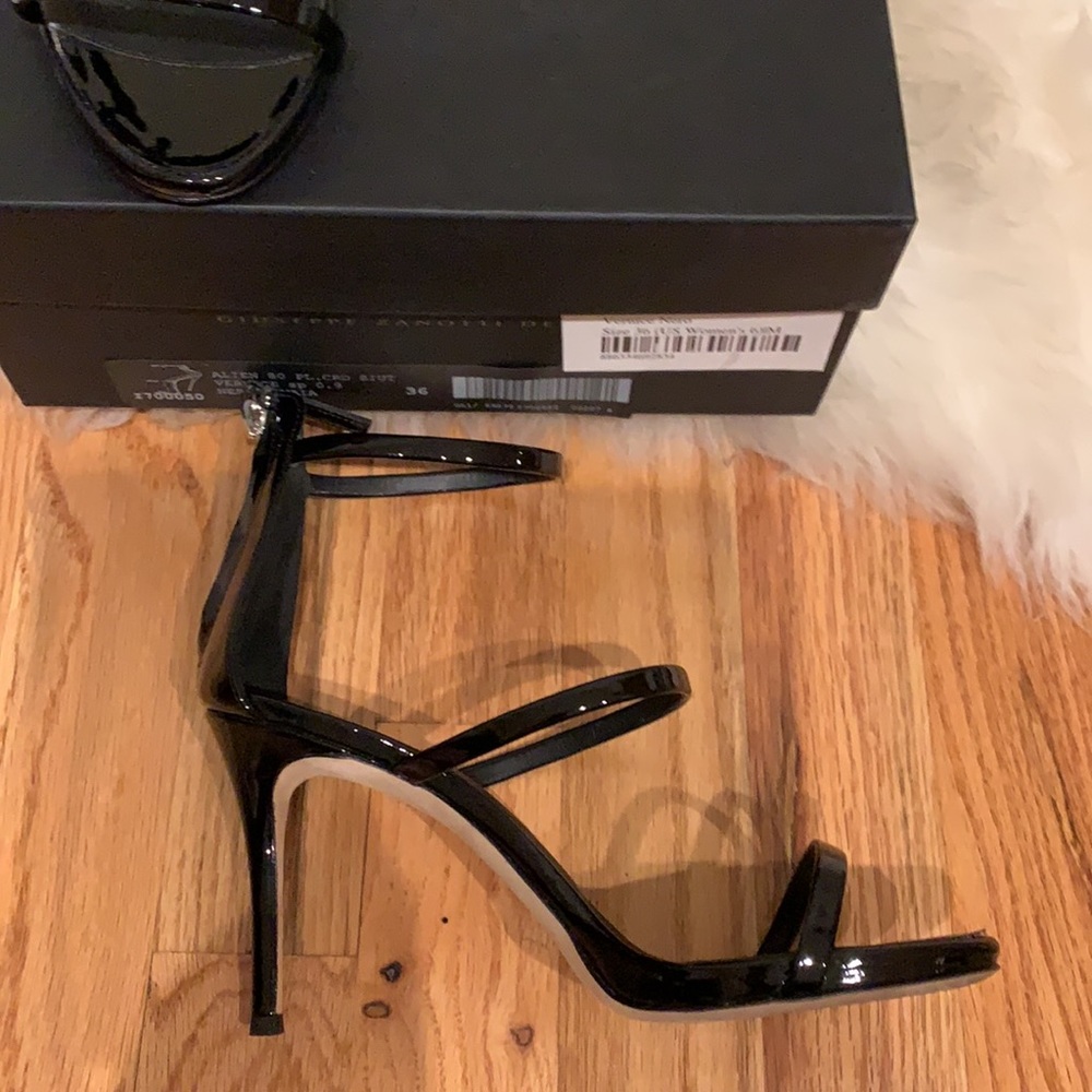 Giuseppe Zanotti pump!